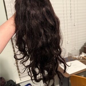 Luxurious Black Wavy Hair Extension